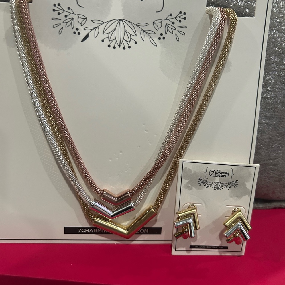Elegant Multicolor Chevron Necklace and Earring Set
